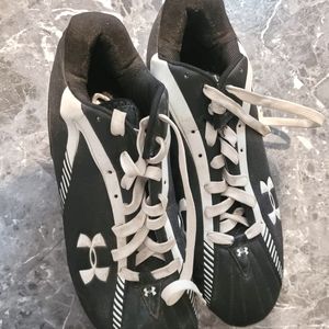 Under armour mens cleats